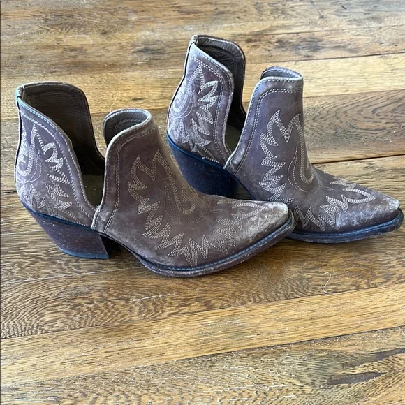 ARIAT Dixon Bootie size 8.5 - Picture 2 of 15